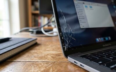 MacBook Pro bezel crack: Expert Repair and Prevention Tips